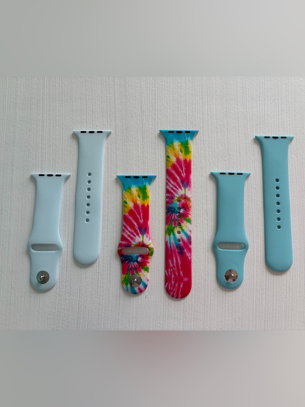 Silicone & Tie-Dye Replacement Apple Watch Bands - Light Blue & Multi